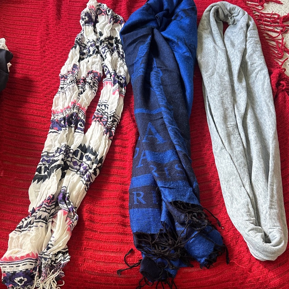 Set of Three Stylish Scarves - Multicolor